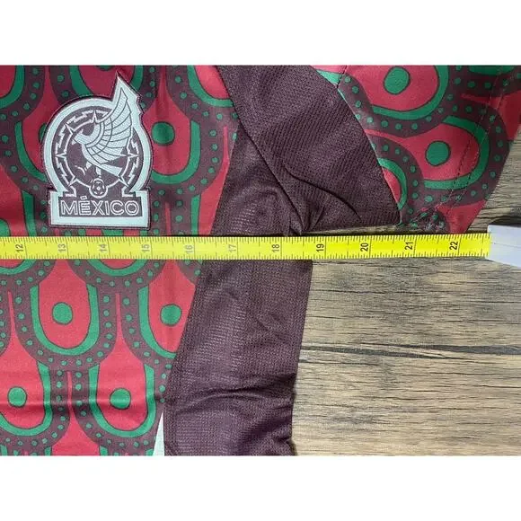 Mexico Soccer | Women’s Medium Jersey - Picture 4 of 7